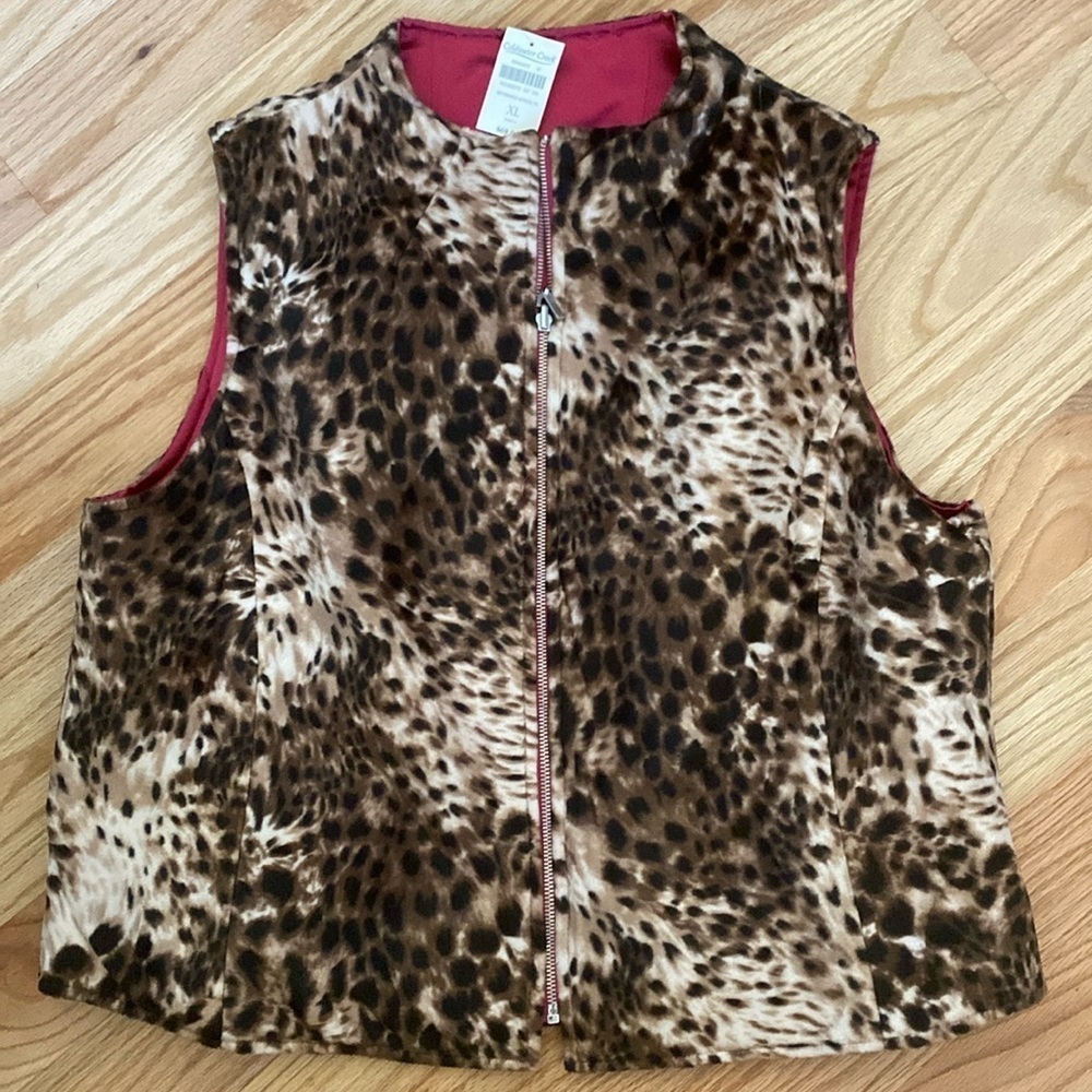 Coldwater Creek Leopard Print Faux Fur Vest with Red Lining